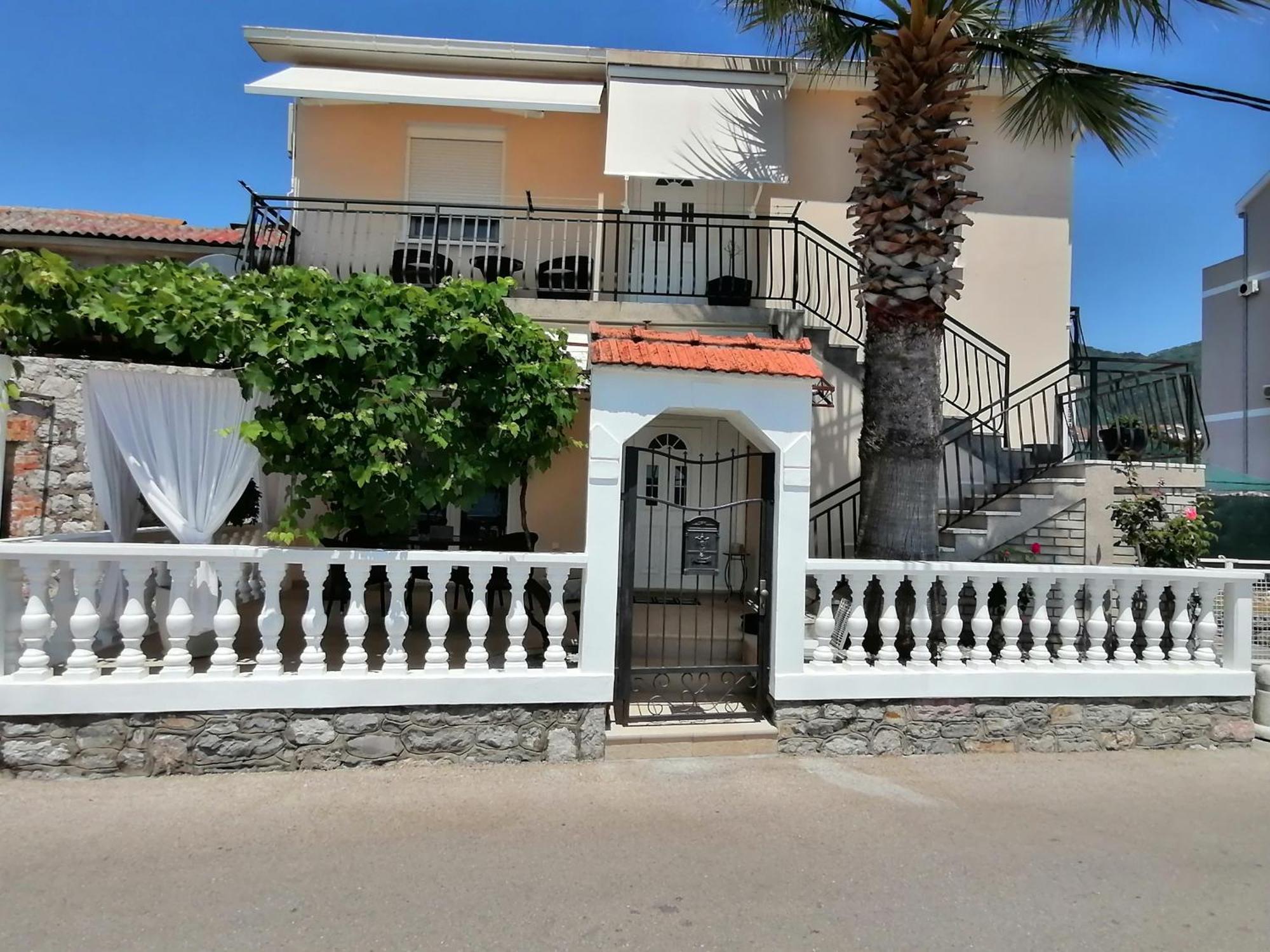 Apartment Casa Sul Mare Тиват Экстерьер фото